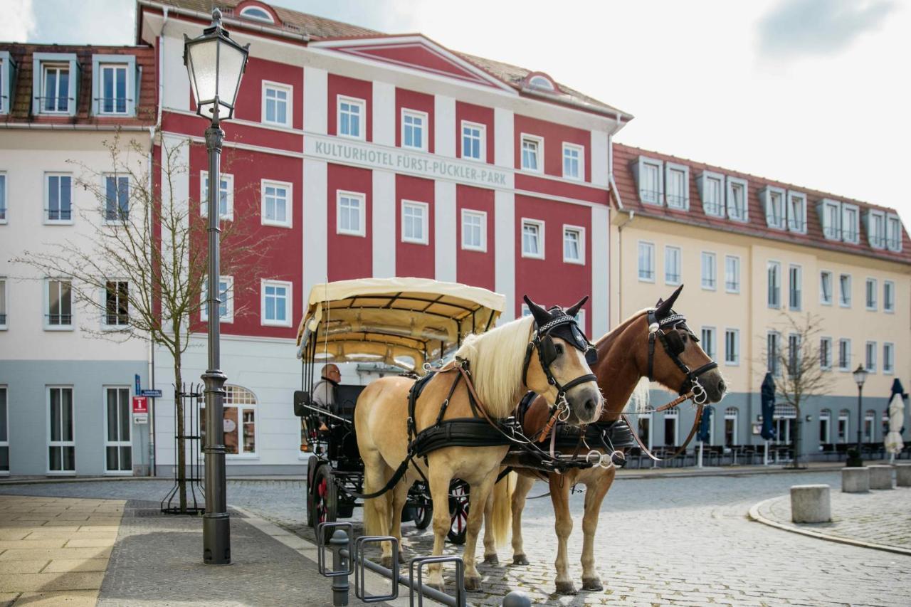 Kulturhotel Furst Puckler Park Bad Muskau Eksteriør bilde